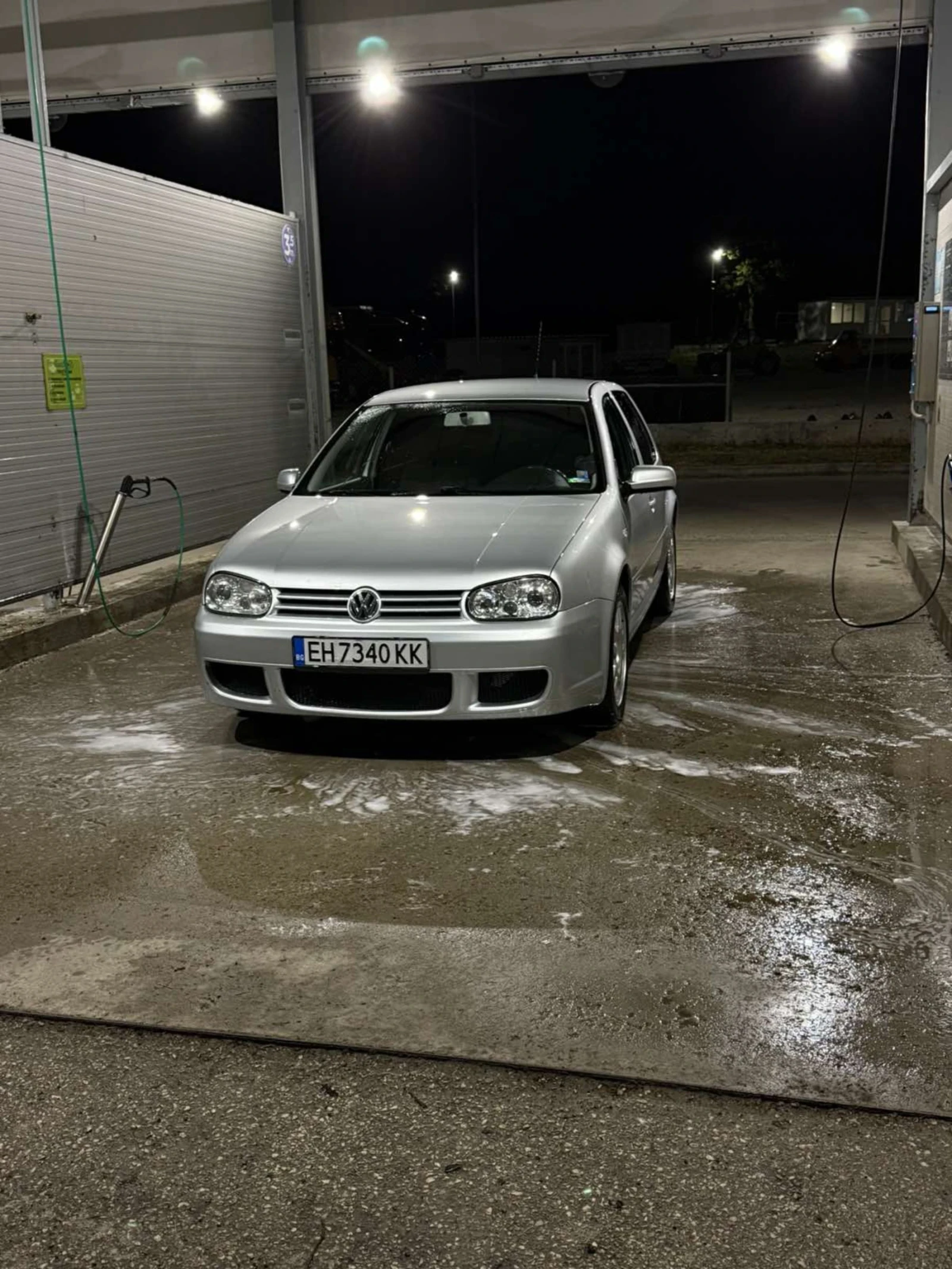 VW Golf Голф 4, снимка 2 - Автомобили и джипове - 54335076