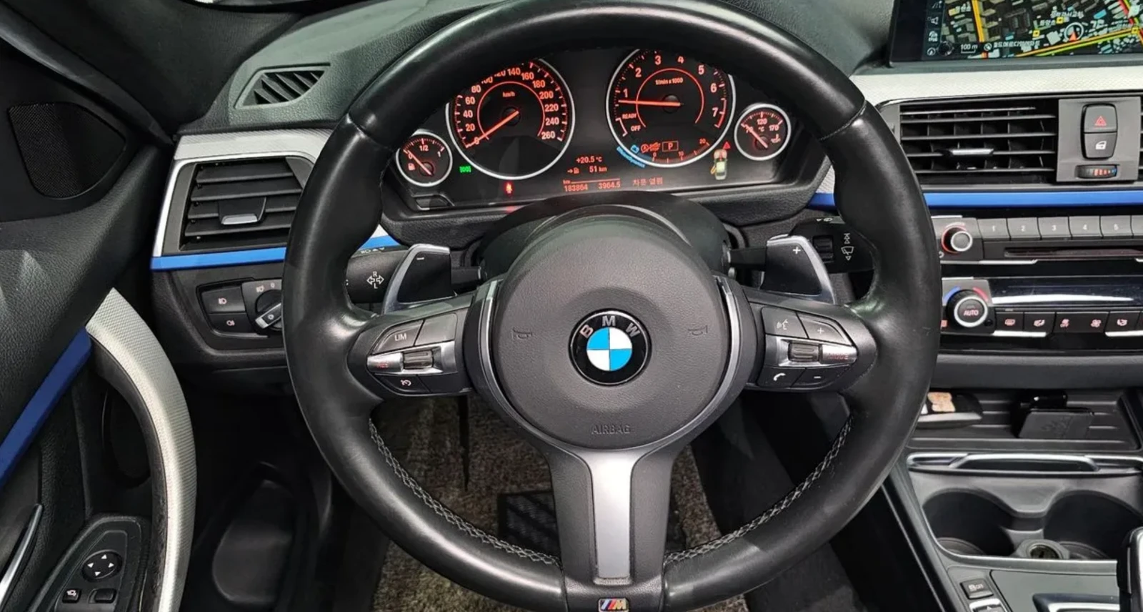 BMW 320 Head up* M-pack* Крайна цена* Автофинансиране* , снимка 12 - Автомобили и джипове - 54564182
