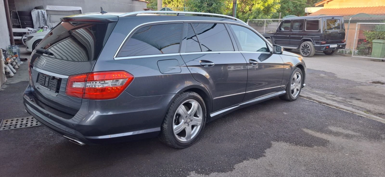 Mercedes-Benz E 350 CDI BlueEFFICENCY, снимка 3 - Автомобили и джипове - 54730163