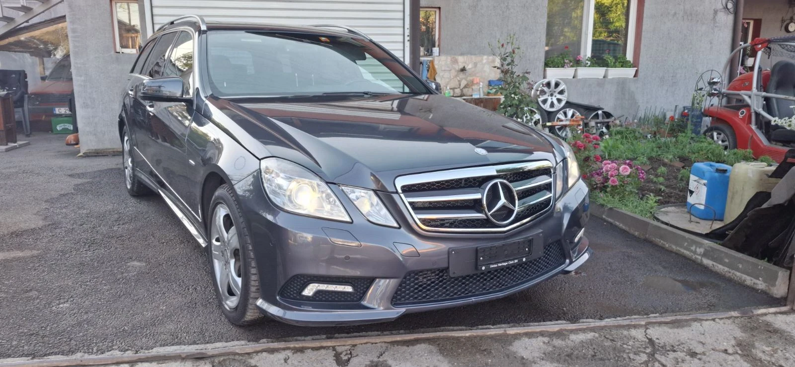 Mercedes-Benz E 350 CDI BlueEFFICENCY