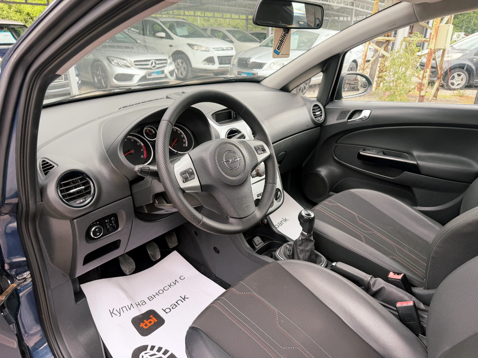 Opel Corsa 1.2i FACELIFT ИТАЛИЯ, снимка 7 - Автомобили и джипове - 54735515