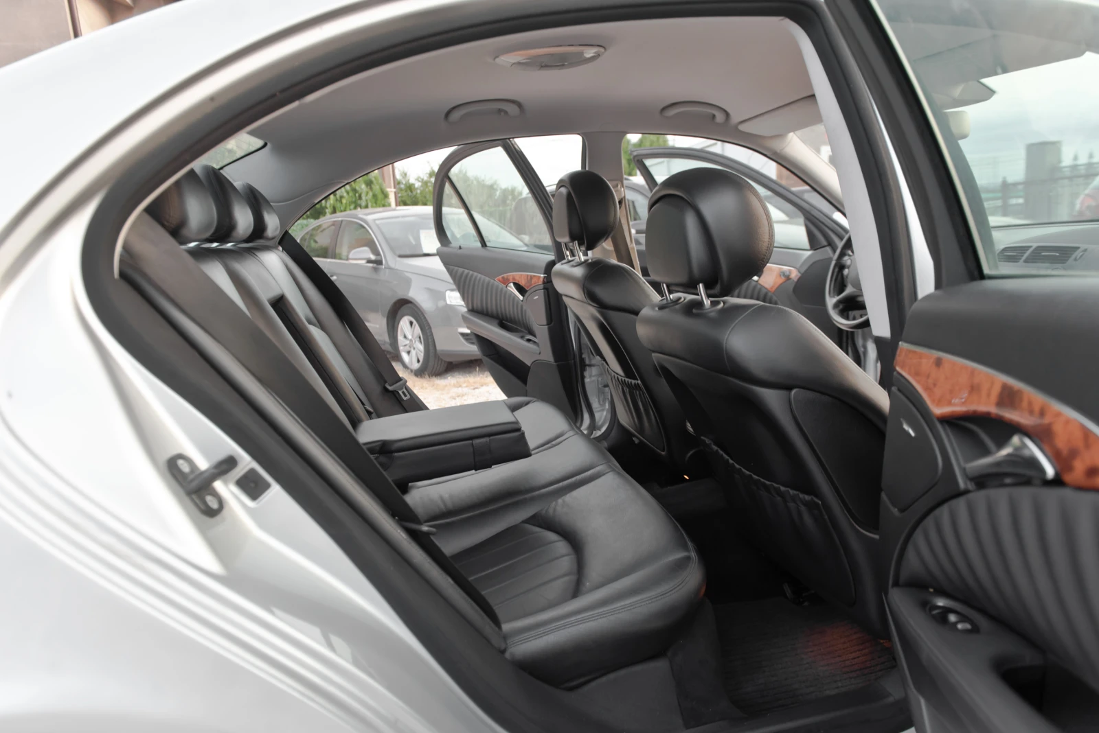 Mercedes-Benz E 280 3.0 cdi 190ks Face, снимка 11 - Автомобили и джипове - 54828302