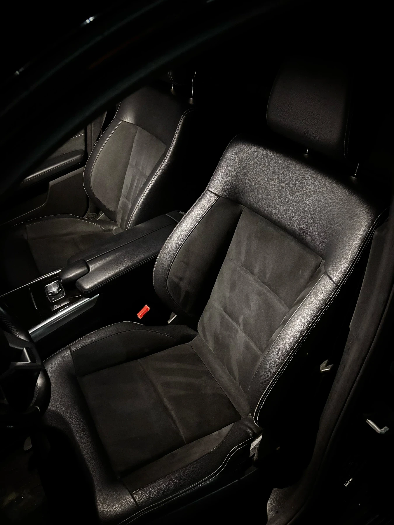 Mercedes-Benz E 300, снимка 11 - Автомобили и джипове - 54860601