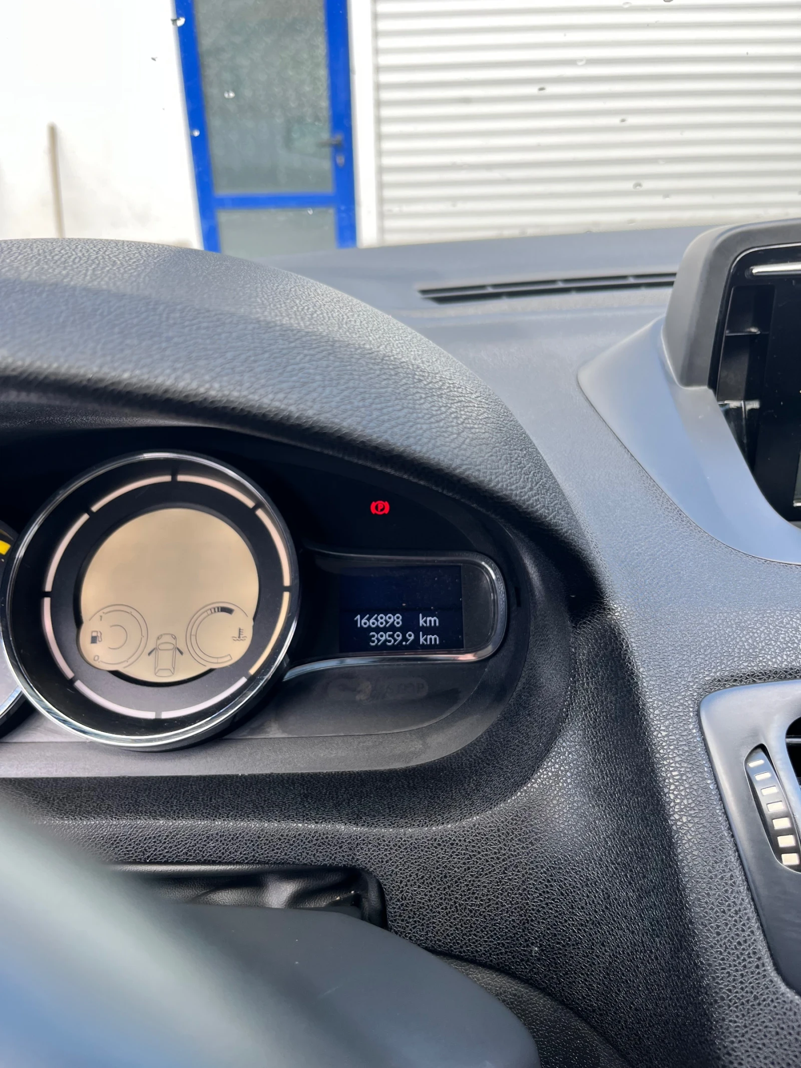 Renault Megane Bose , снимка 9 - Автомобили и джипове - 55033743