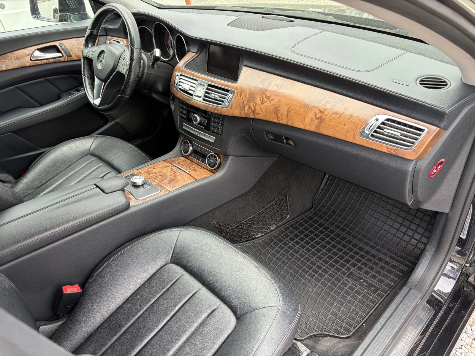 Mercedes-Benz CLS 350 CDI, снимка 9 - Автомобили и джипове - 55070717