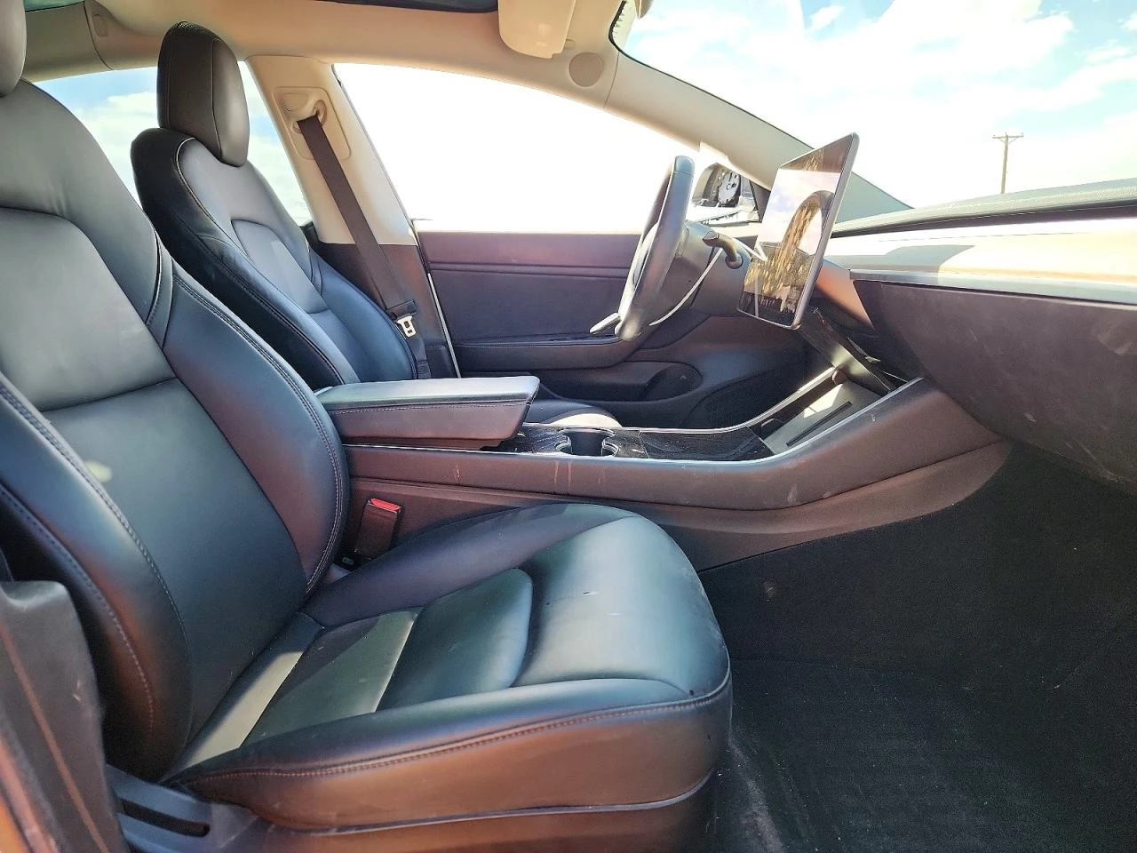 Tesla Model 3, снимка 7 - Автомобили и джипове - 55271998