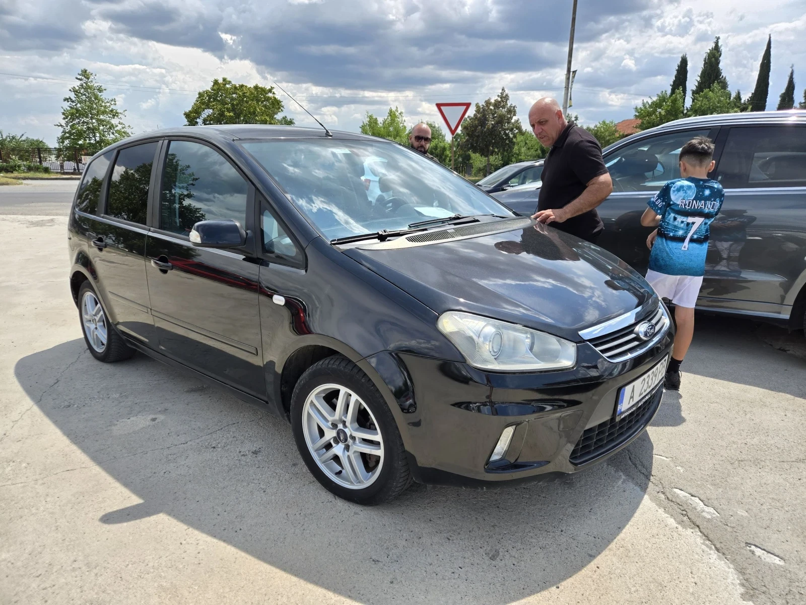 Ford C-max 2.0i, снимка 2 - Автомобили и джипове - 55404565