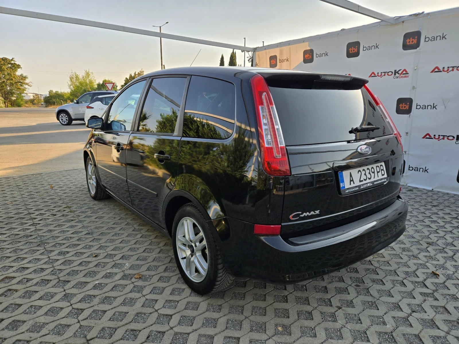 Ford C-max 2.0i-145кс= ГАЗ= TITANIUM= АВТОПИЛОТ, снимка 5 - Автомобили и джипове - 55404565