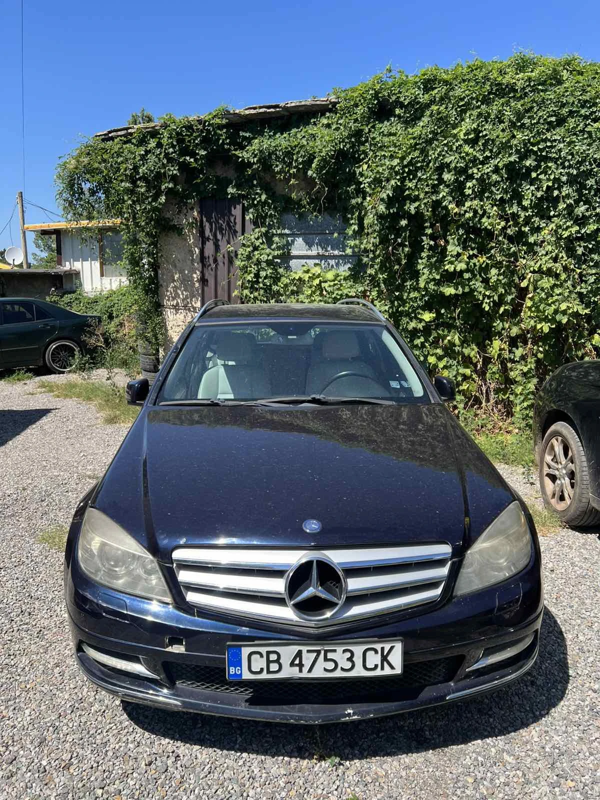 Mercedes-Benz C 220