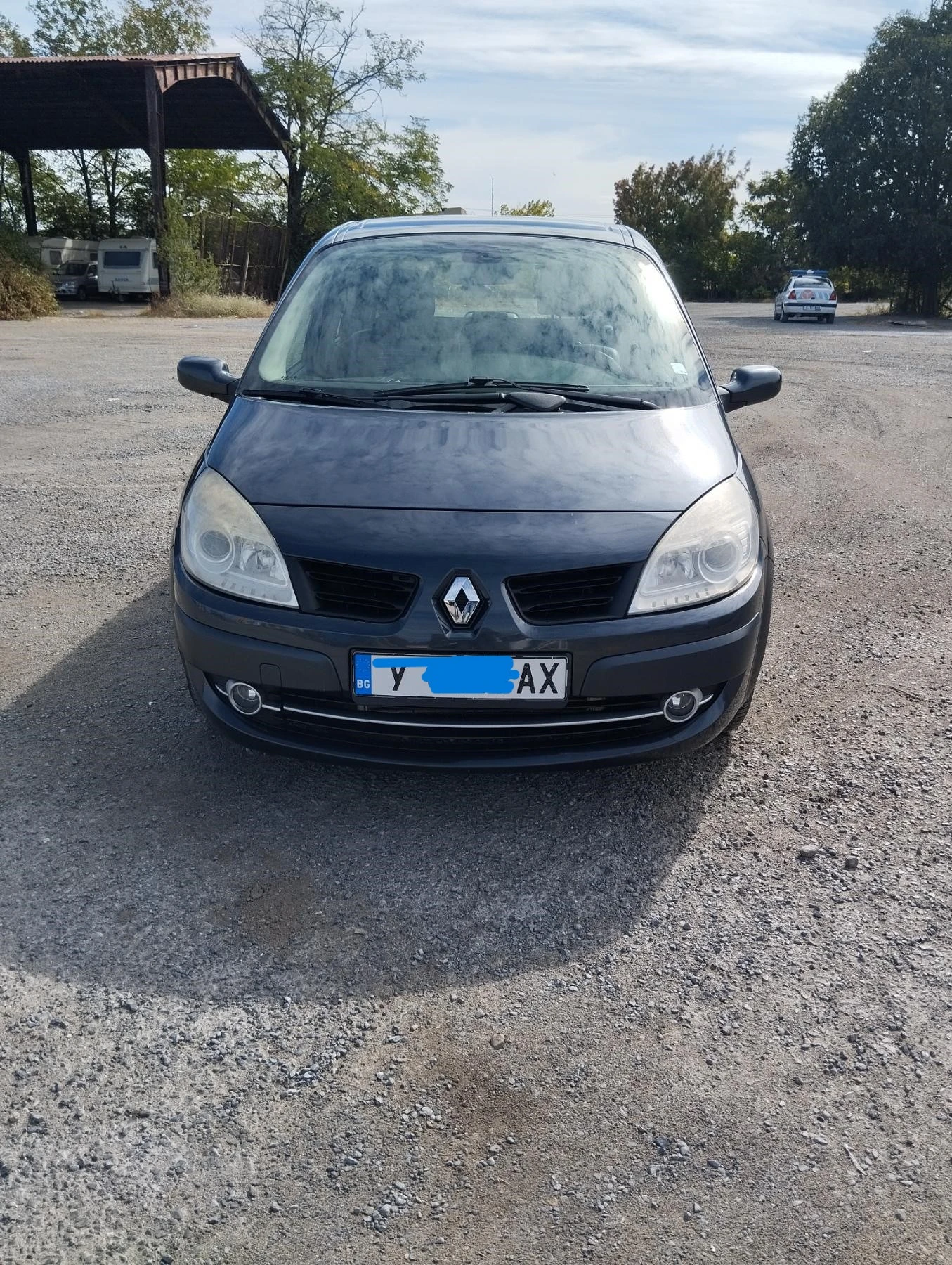 Renault Scenic, снимка 4 - Автомобили и джипове - 56280835