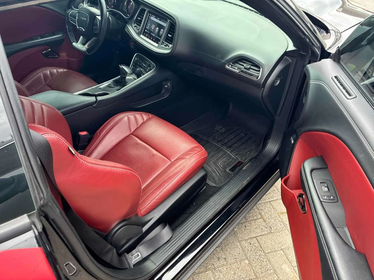 Dodge Challenger * SRT Hellcat * ���������� ��� ������������ ������ | Mobile.bg � ����������� 13