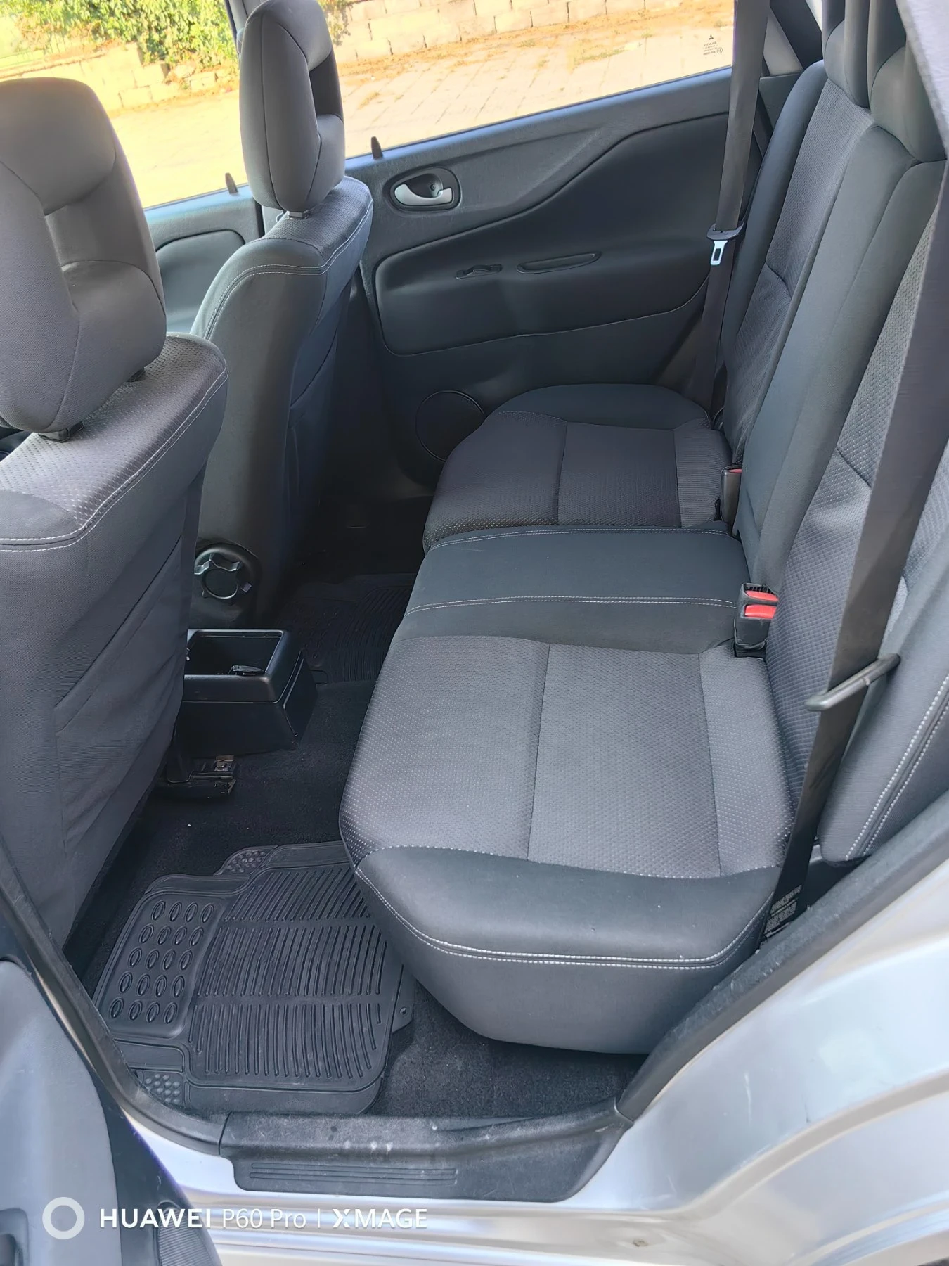 Mitsubishi Space star 1.9DID, снимка 13 - Автомобили и джипове - 56430087