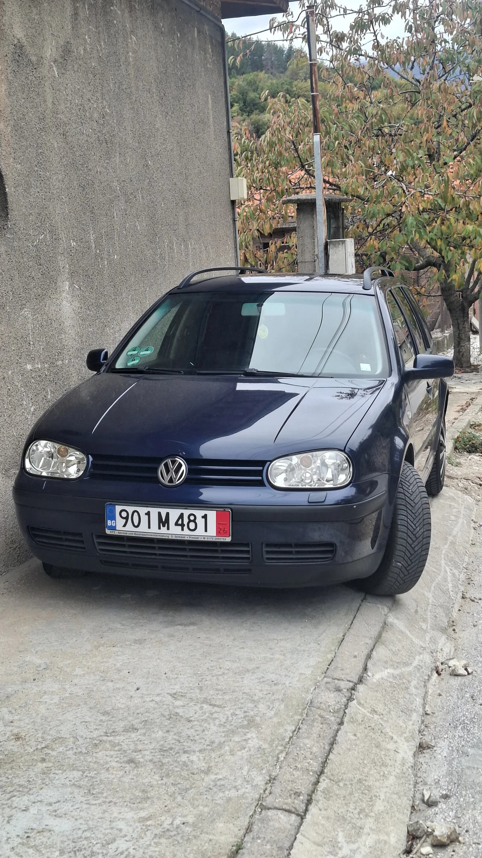 VW Golf, снимка 2 - Автомобили и джипове - 56702042