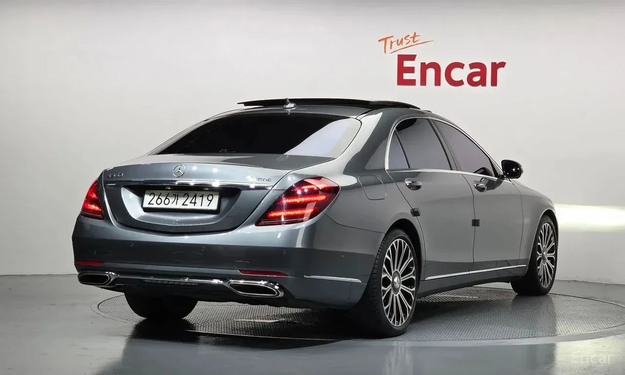 Mercedes-Benz S 560, снимка 2 - Автомобили и джипове - 56736780
