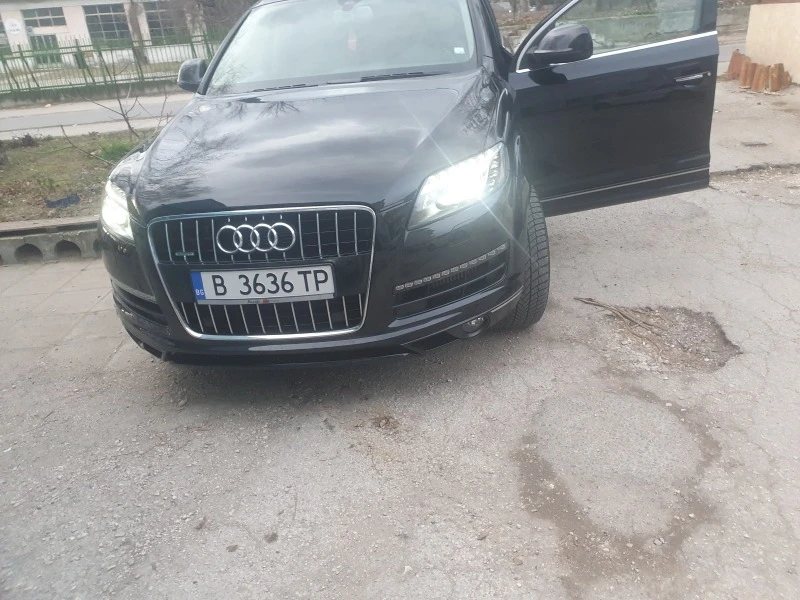 Audi Q7 S-Line, снимка 12 - Автомобили и джипове - 47380653