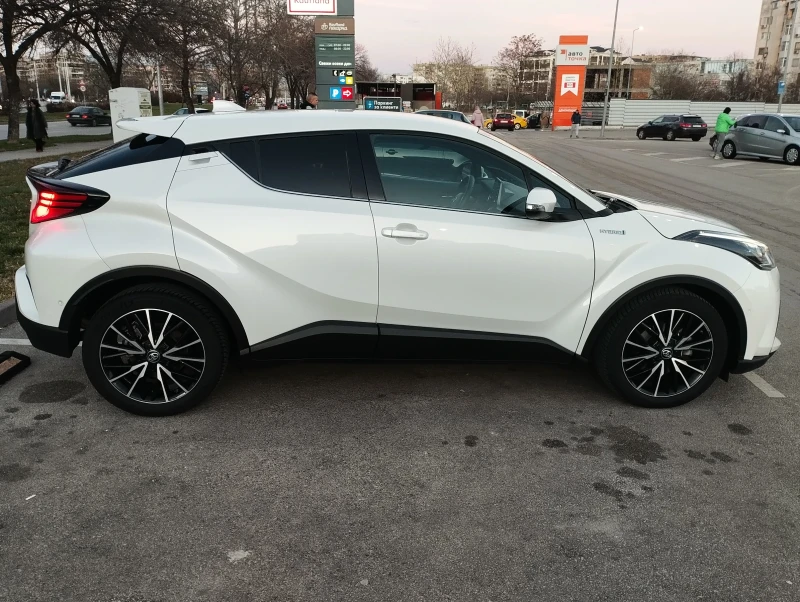 Toyota C-HR Classy, снимка 4 - Автомобили и джипове - 53121561