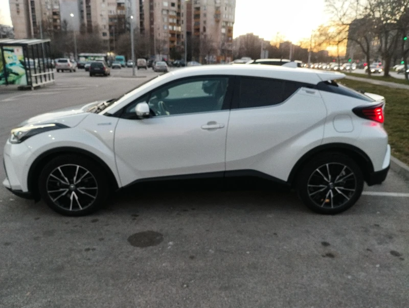 Toyota C-HR Classy, снимка 3 - Автомобили и джипове - 53121561