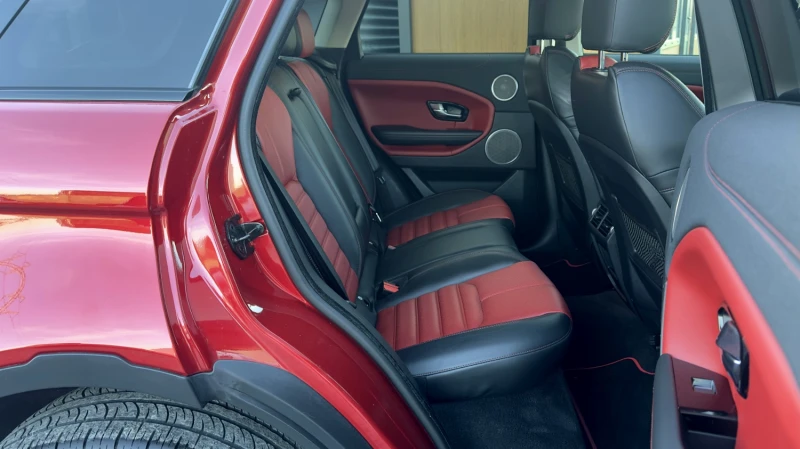 Land Rover Evoque Autobiography 2.0Si4 4x4 AT9 KeyLess Panorama , снимка 14 - Автомобили и джипове - 53122707