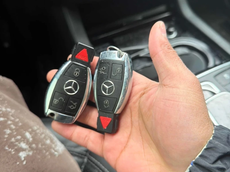 Mercedes-Benz GLE * AMG 63 S * CARFAX * БЕЗ ПЪРВОНАЧАЛНА ВНОСКА, снимка 10 - Автомобили и джипове - 53206814