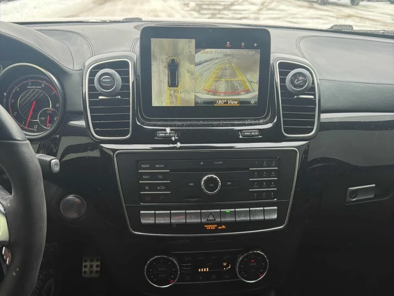 Mercedes-Benz GLE * AMG 63 S * CARFAX * БЕЗ ПЪРВОНАЧАЛНА ВНОСКА, снимка 9 - Автомобили и джипове - 53206814