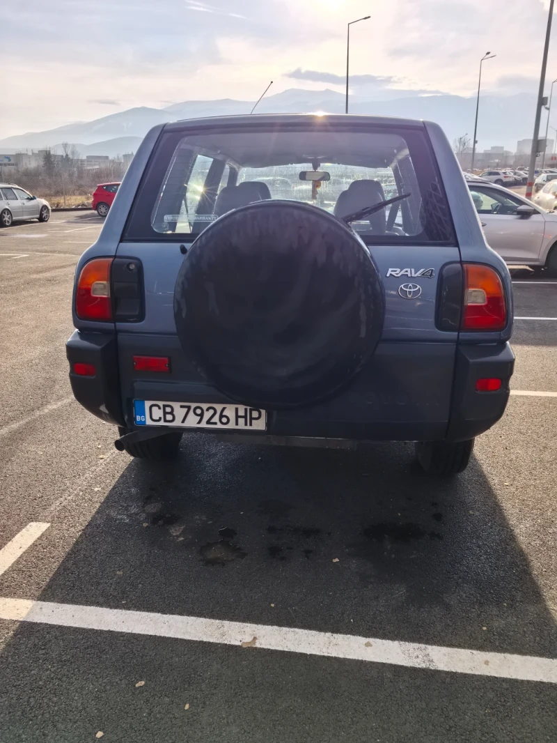 Toyota Rav4, снимка 7 - Автомобили и джипове - 53355663