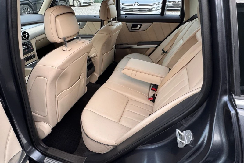 Mercedes-Benz GLK 250 CDI 4x4 Нави Кожа Подгрев Harman Kardon , снимка 10 - Автомобили и джипове - 53580134