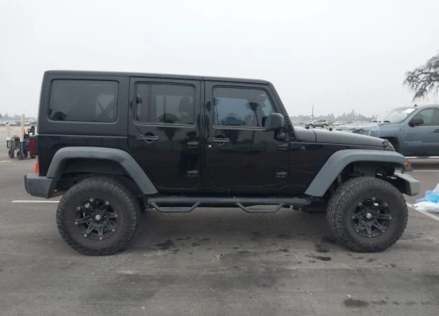 Jeep Wrangler, снимка 6 - Автомобили и джипове - 48728307