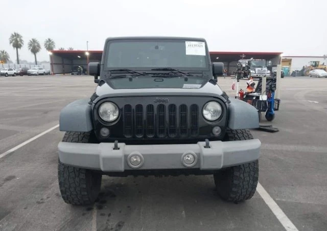 Jeep Wrangler, снимка 8 - Автомобили и джипове - 48728307