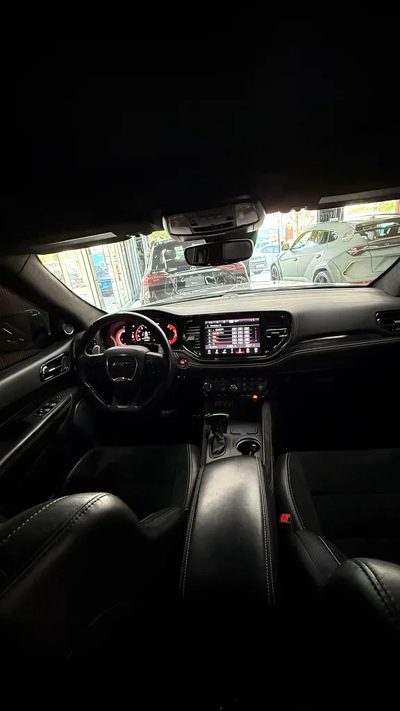 Dodge Durango SRT Hellcat - изображение 8