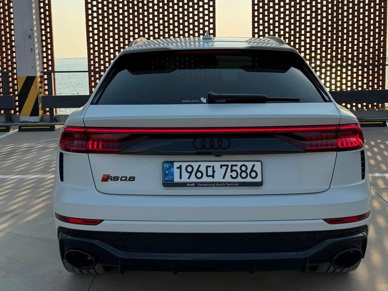 Audi RSQ8 4.0 TFSI Quattro| 600к.с.| ВКЛ.ТЕХНОТЕСТ, снимка 6 - Автомобили и джипове - 55402821