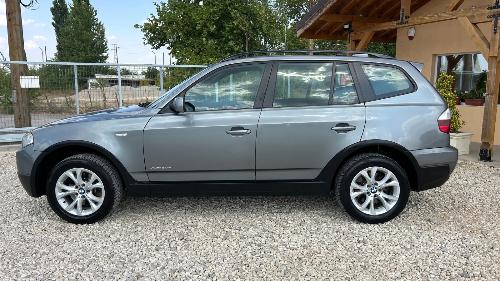 BMW X3 2.0Xdrive-ПАНОРАМА-КОЖА-ВНОС ИТАЛИЯ - изображение 3