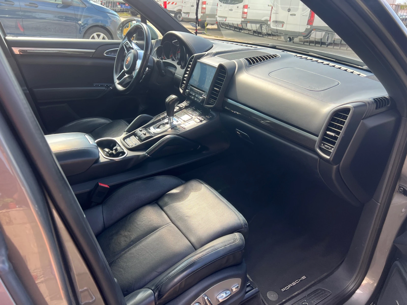 Porsche Cayenne S 4.2 , Facelift CARBON PACK, Panorama | Mobile.bg   13