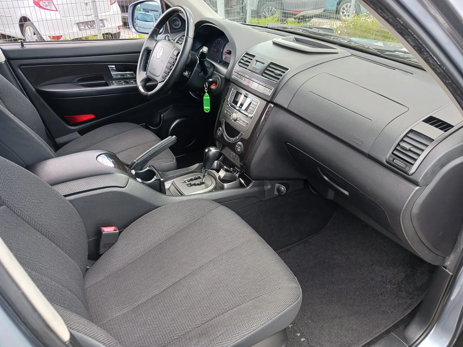 SsangYong Rexton 2.0 d - изображение 9