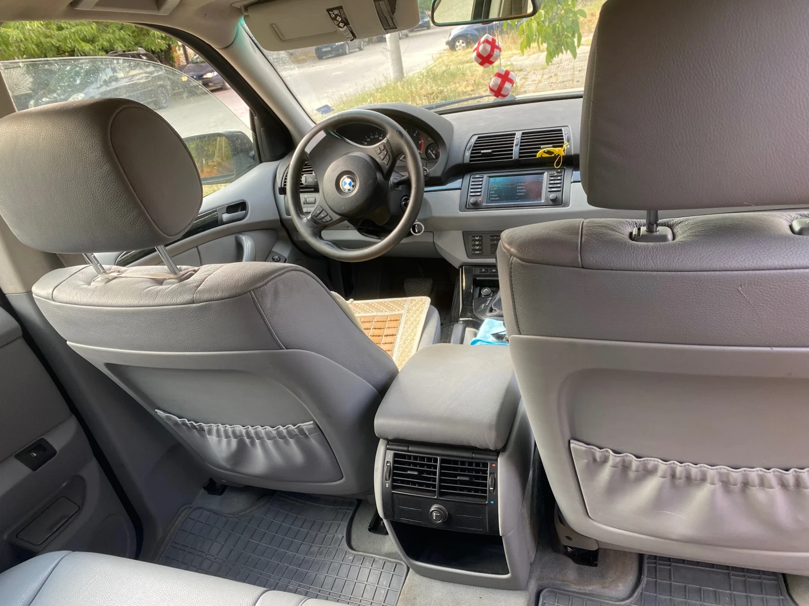 BMW X5  - изображение 8