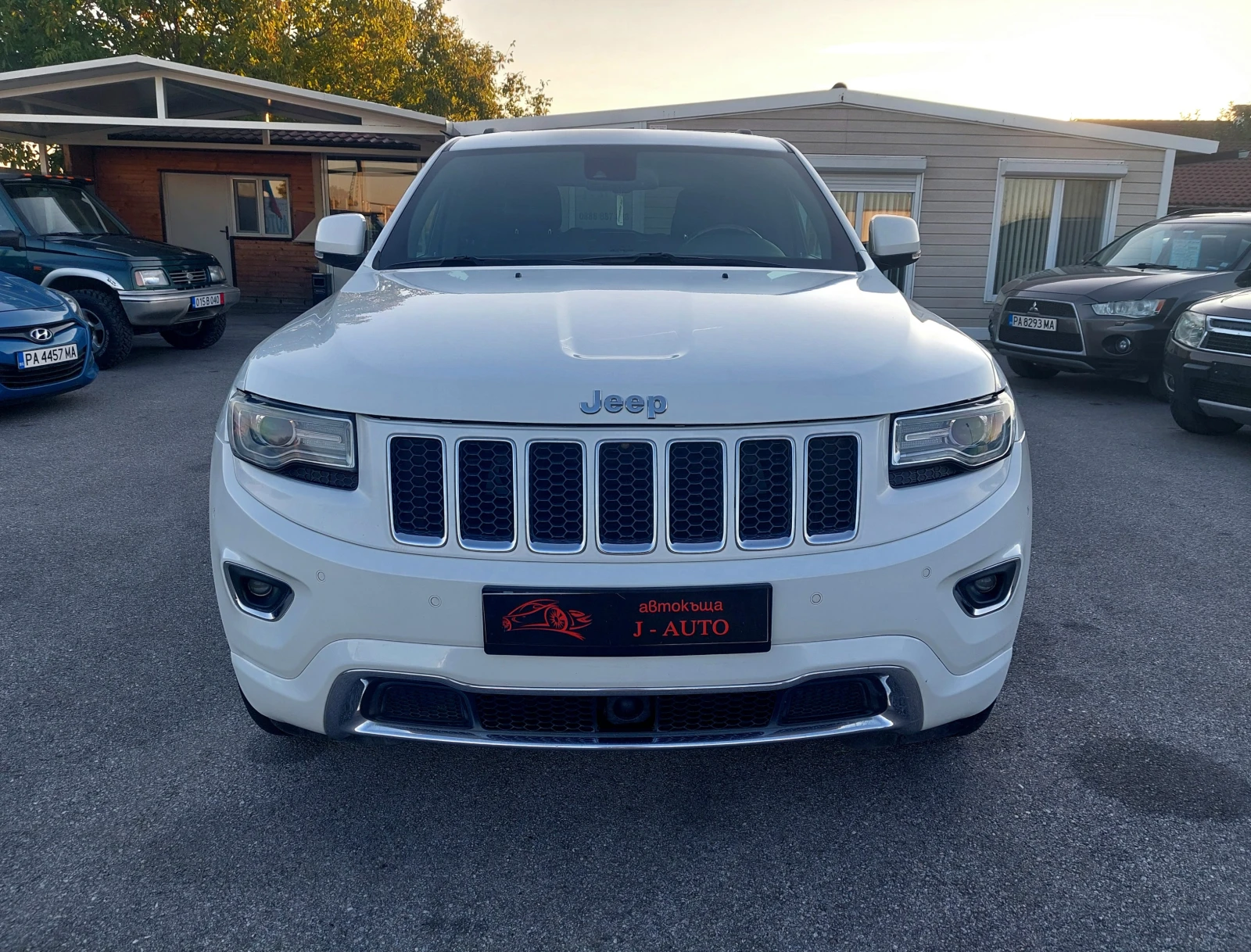 Jeep Grand cherokee 3.0CRD OVERLAND 8 СКОРОСТИ - изображение 7