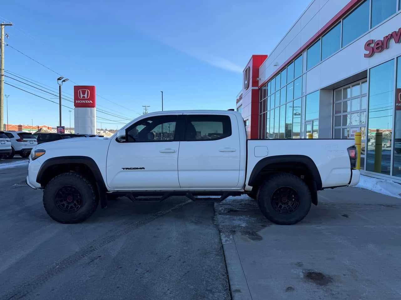 Toyota Tacoma * TRD PRO * 2 КЛЮЧА* ПОДГРЕВ* KEYLESS* PANO* JBL*  - изображение 2