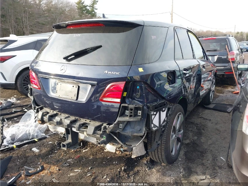 Mercedes-Benz GLE 350 4MATIC* ОБДУХВАНЕ* ПОДГРЕВ* HARMAN/KARDON - изображение 4