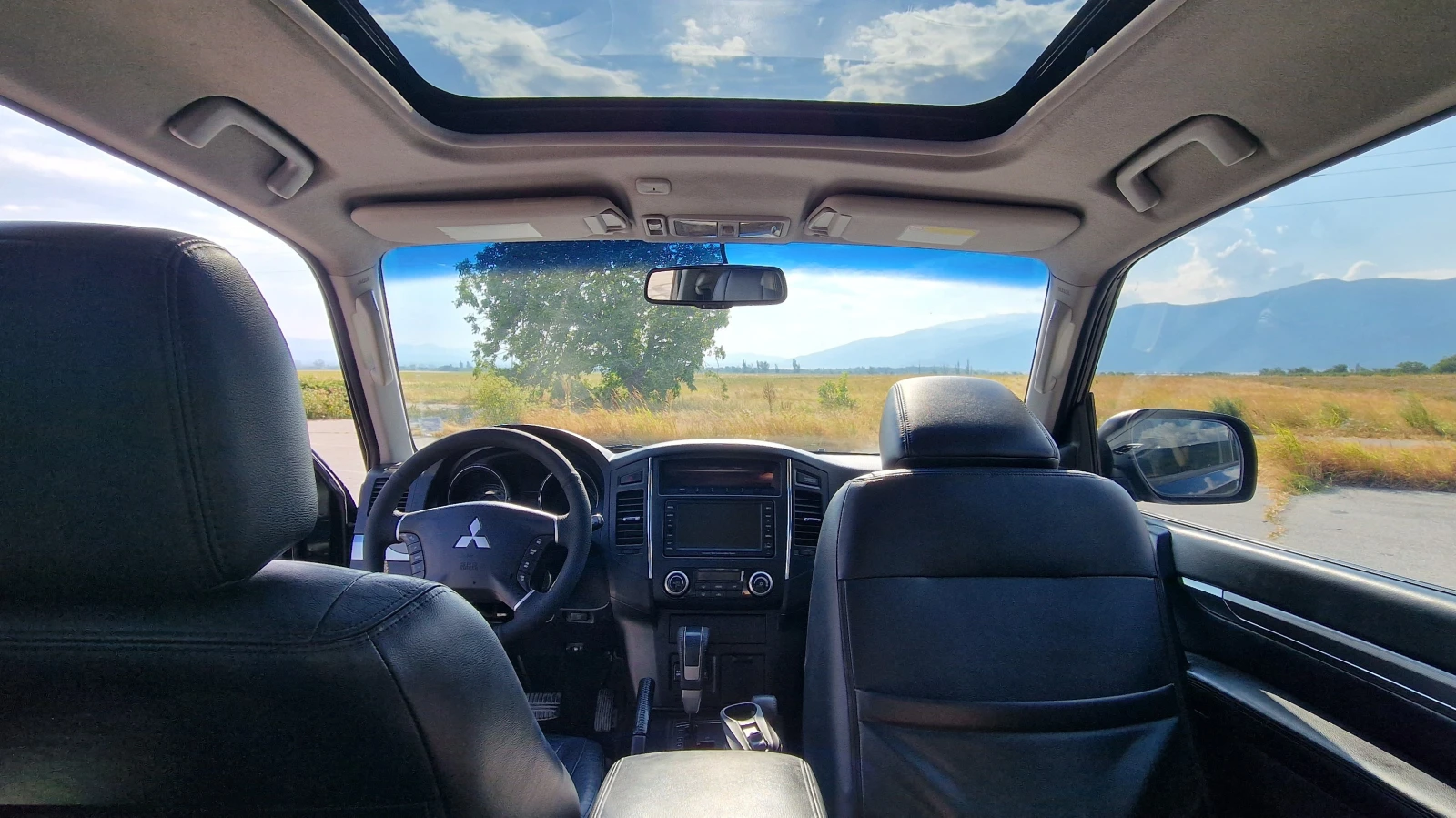 Mitsubishi Pajero 2-3 врати, снимка 15 - Автомобили и джипове - 55644611