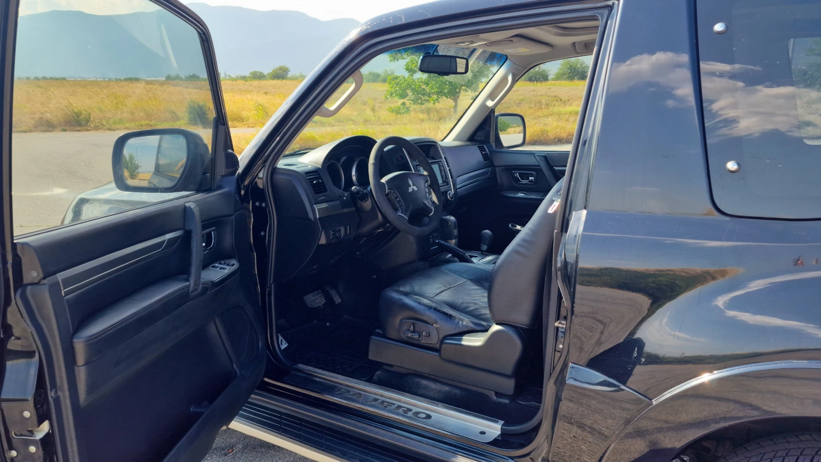 Mitsubishi Pajero 2-3 врати, снимка 9 - Автомобили и джипове - 55644611