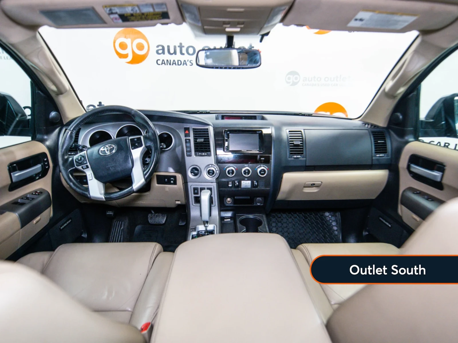 Toyota Sequoia LIMITED* 5.7* V8* ПОДГРЕВ* КАМЕРА* КЕЙЛЕС, снимка 9 - Автомобили и джипове - 54445687