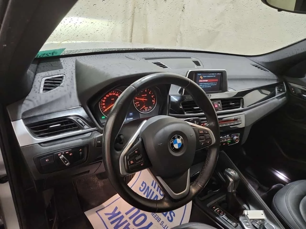 BMW X1 | ПОДГРЕВИ| ПАМЕТ| CARFAX| АВТОКРЕДИТ, снимка 11 - Автомобили и джипове - 54594594