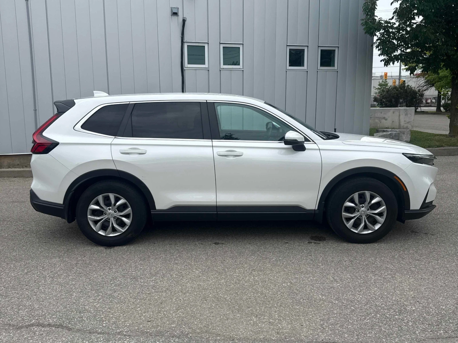 Honda Cr-v LX-B / CARFAX, снимка 3 - Автомобили и джипове - 54912825