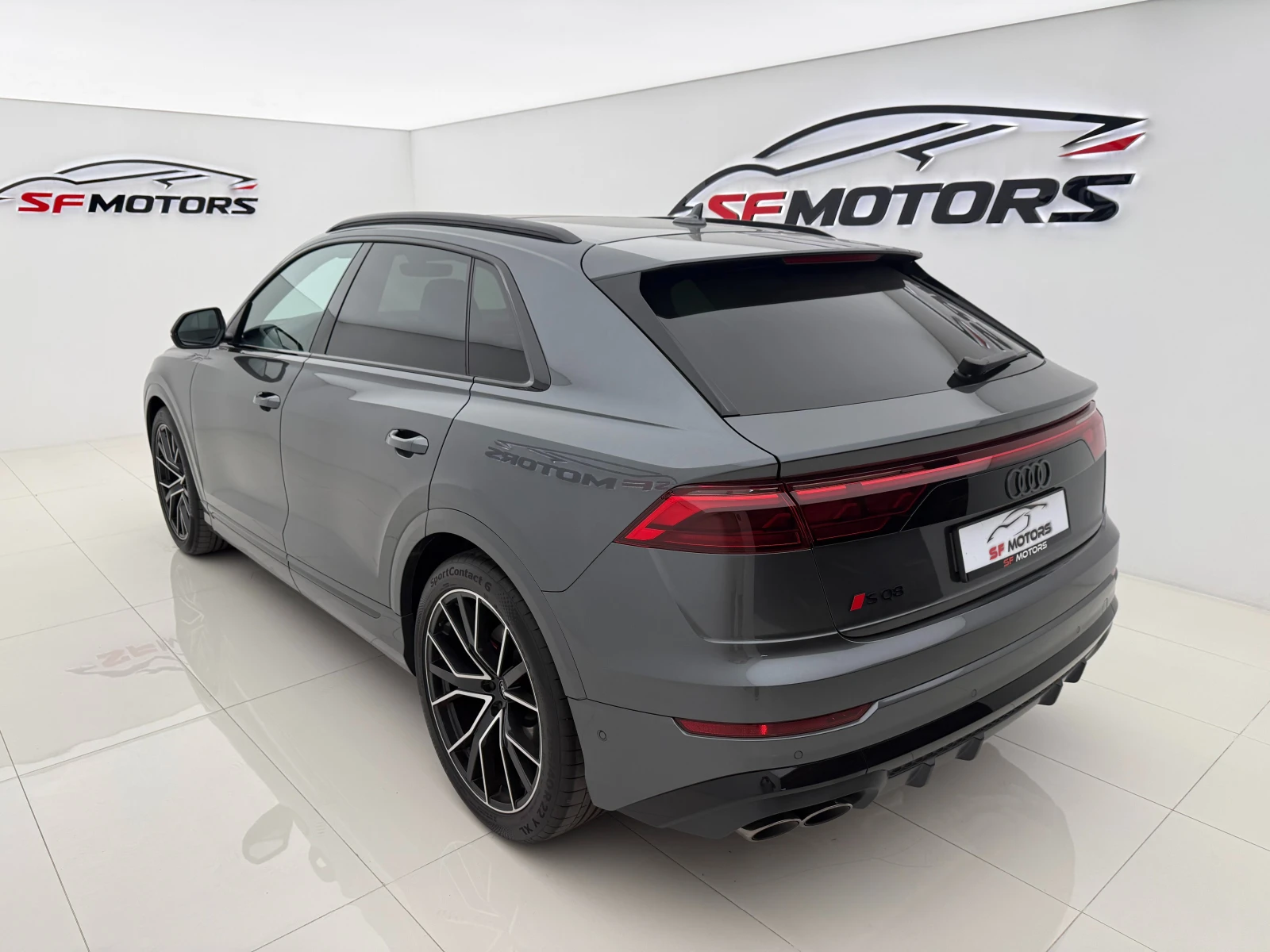 Audi SQ8 Quattro\CARBON/B&O/Sline, снимка 4 - Автомобили и джипове - 55216364