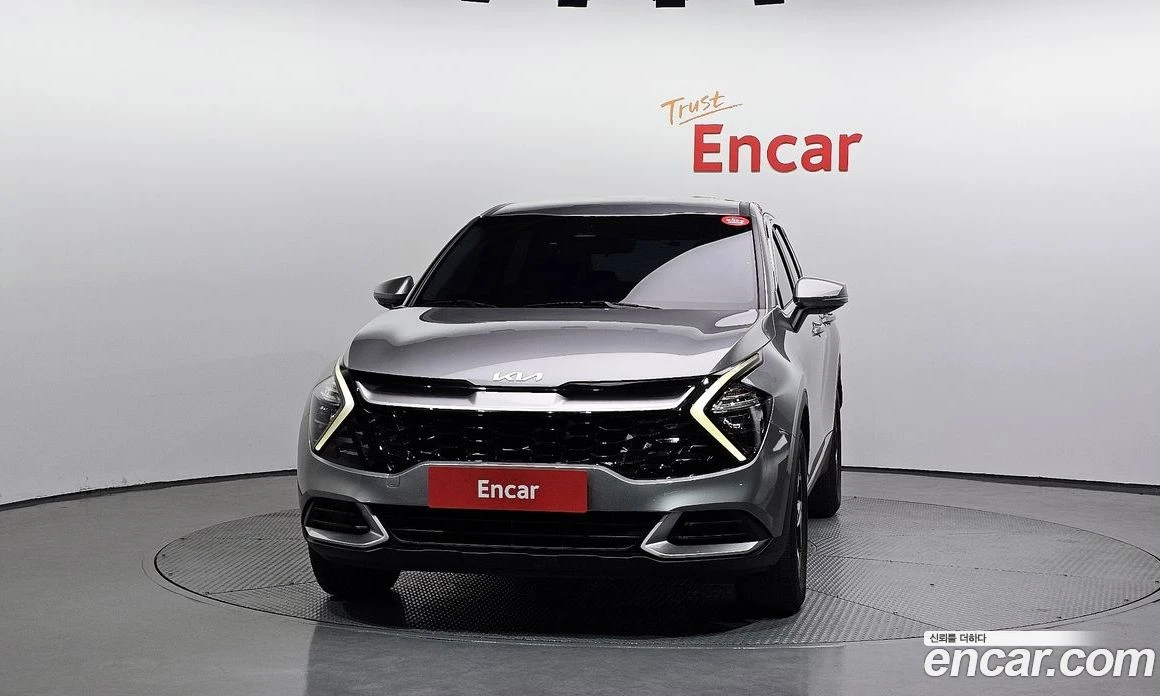 Kia Sportage Diesel 2.0 2WD Trendy, снимка 3 - Автомобили и джипове - 56095882