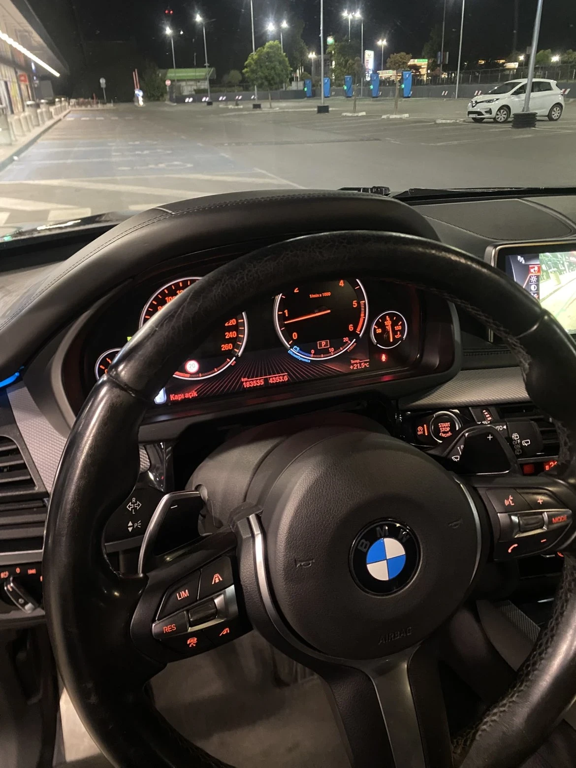 BMW X5 50D, снимка 9 - Автомобили и джипове - 56106035