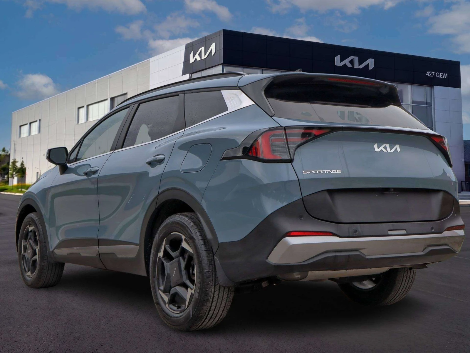 Kia Sportage EX AWD / КОЖА / ПАНОРАМА / АВТОКРЕДИТ, снимка 3 - Автомобили и джипове - 56155725