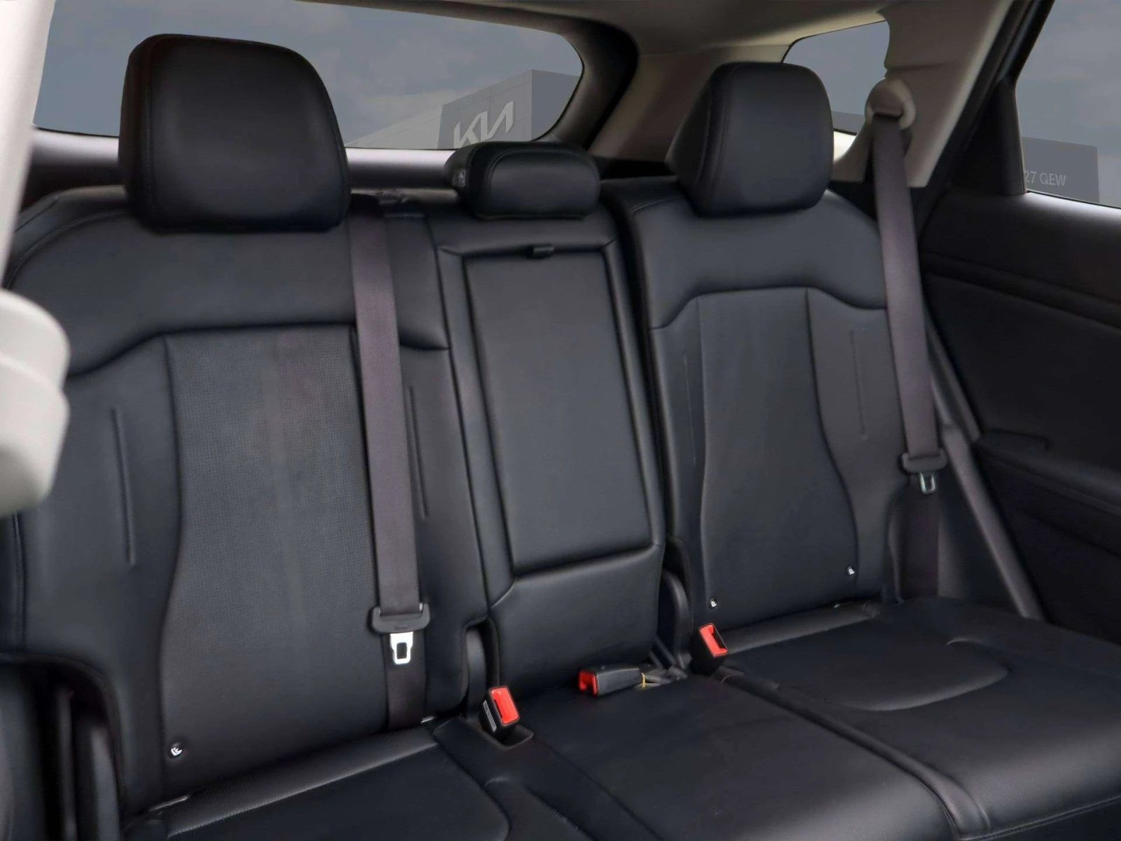 Kia Sportage EX AWD / КОЖА / ПАНОРАМА / АВТОКРЕДИТ, снимка 16 - Автомобили и джипове - 56155725