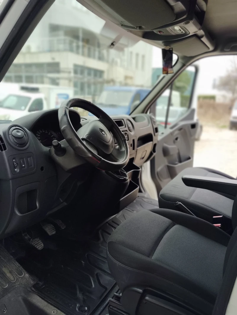 Renault Master, снимка 5 - Бусове и автобуси - 49474789