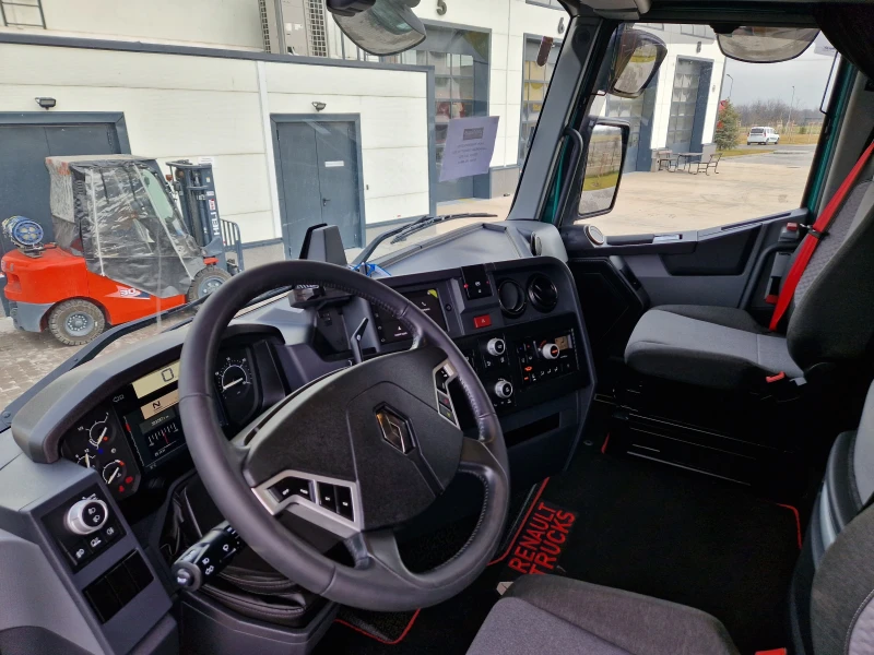 Renault T HIGH 520| 303 000 КМ| ЛИЗИНГ| 1Г. ГАРАНЦИЯ| , снимка 8 - Камиони - 53467062