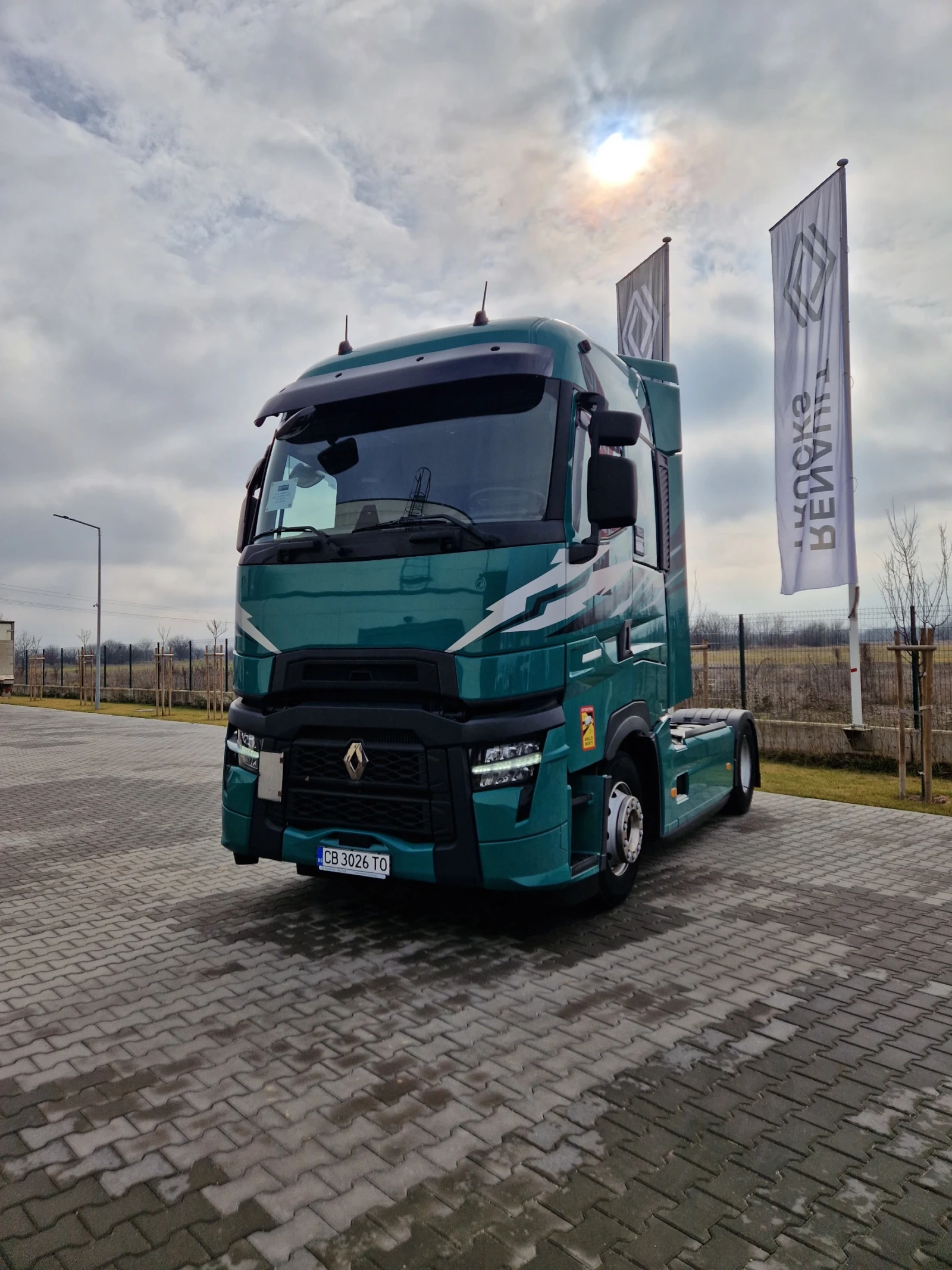 Renault T HIGH 520| 303 000 ��| ������| 1�. ��������|  | Mobile.bg � ����������� 1